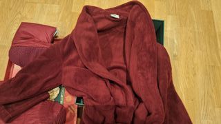 Conjunto Albornoz y Zapatillas Navideñas