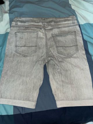 Lote 2 pantalones vaqueros (azul y gris)