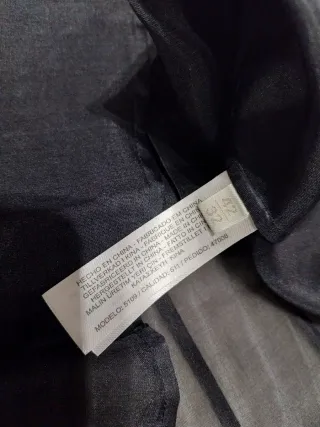 Blusa Massimo Dutti Seda Talla 42 azul oscuro .