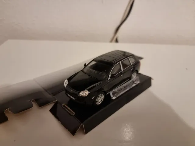 Porsche Cayenne S Turbo 1:43