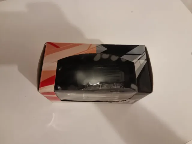 Porsche Cayenne S Turbo 1:43