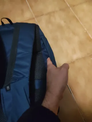 Mochila Quechua NH500 16L Azul y Negra