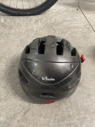 Casco de bicicleta gris