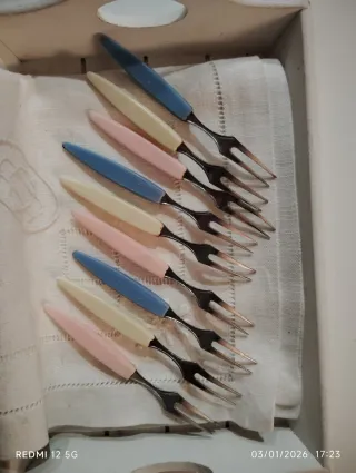 Mini Tenedores Vintage Fiesta Retro (Set de 6)