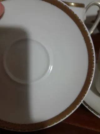 Set tazzine porcellana con bordo oro