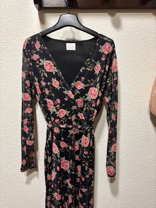 Vestido VILA floral negro y rosa