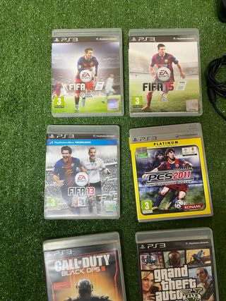 PS3 + 2 Mandos + 18 Juegos+ Base Carga + 3Joystick