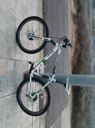 Bicicleta B'TWIN Racing 26 Talla M