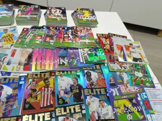 Cromos de fútbol Panini Elite