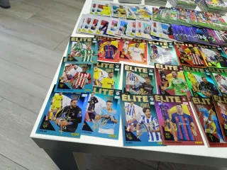 Cromos de fútbol Panini Elite