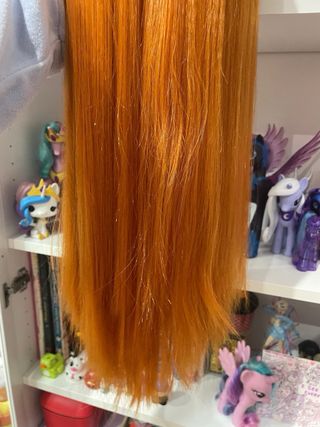 Peluca naranja larga
