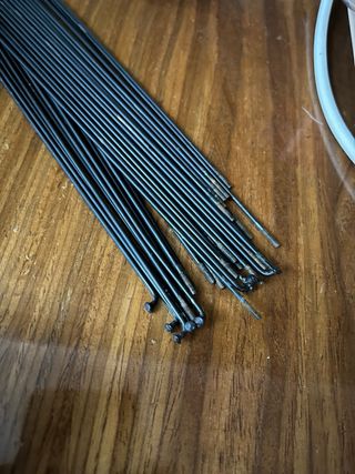 Cabecillas y radio para bicicleta 27,5