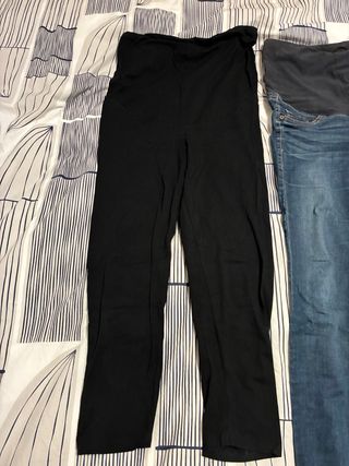 Ropa de embarazo: pantalones y camisetas