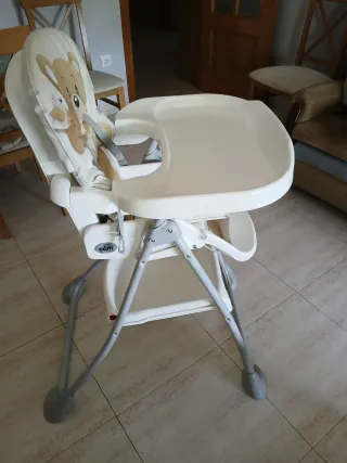 Trona para bebé CAM, buen estado