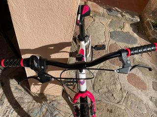 Bicicleta Megamo 20 Niña Blanca y Rosa