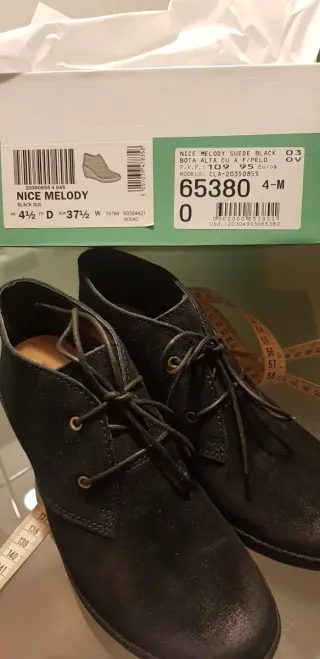 Botines Clarks Negros