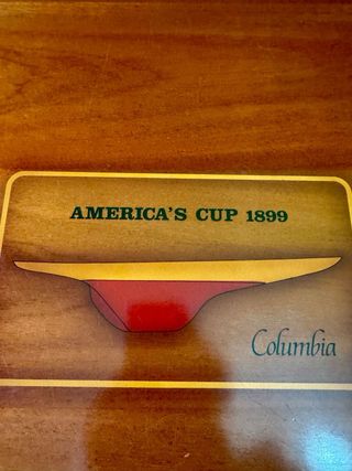 Escritorio y repisa madera náutico