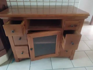 Mueble madera maciza cajones y cristal