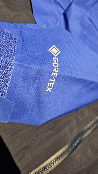 Chaqueta Salomon MTN GTX Impermeable