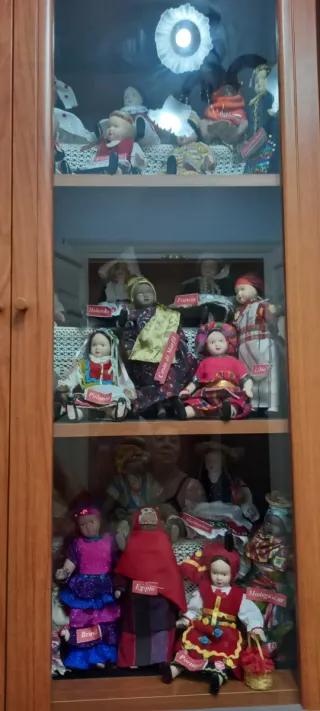 Muñecas Porcelana Trajes Típicos Mundo