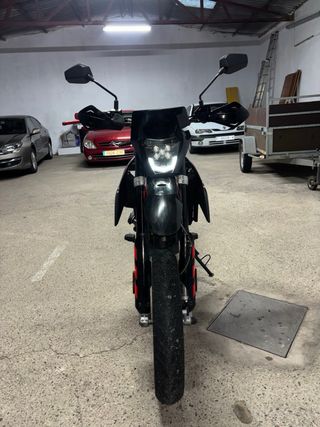 aprillia sx 125 supermotard