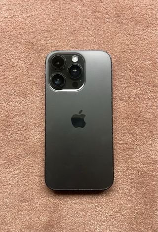 iPhone 14 Pro Apple