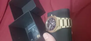 Reloj Armani Exchange Dorado