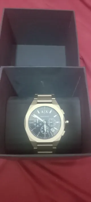 Reloj Armani Exchange Dorado