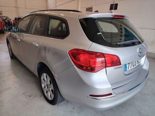 Opel Astra 2014