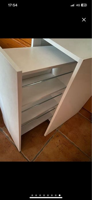 Mueble auxiliar blanco