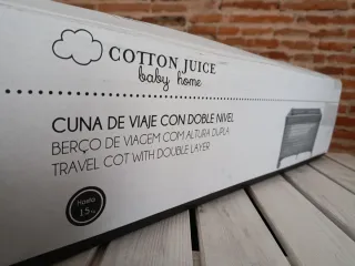 Cuna de viaje con colchón
