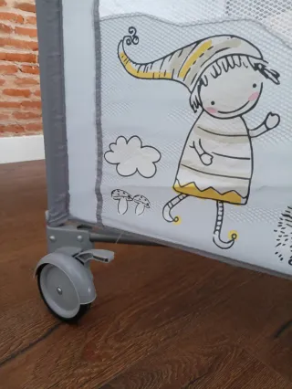 Cuna de viaje con colchón