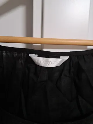 Blusa negra tirantes talla 42/44