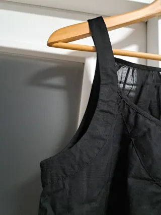 Blusa negra tirantes talla 42/44