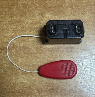 Pulsante unipolare a tirante Bticino Living L4033