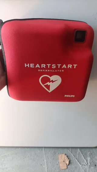 Desfibriladores Philips FR2 Y HS1