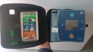 Desfibriladores Philips FR2 Y HS1