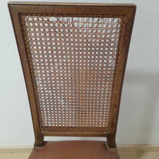 Silla vintage de madera para restaurar...NO ENVÍO