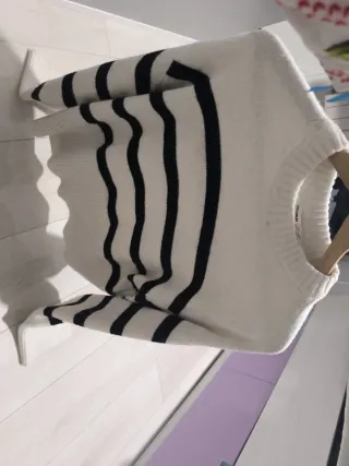 Jersey Pull and Bear rayas blanco y negro Talla XS
