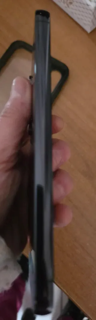 Samsung Galaxy S23 256GB + 4 Cover