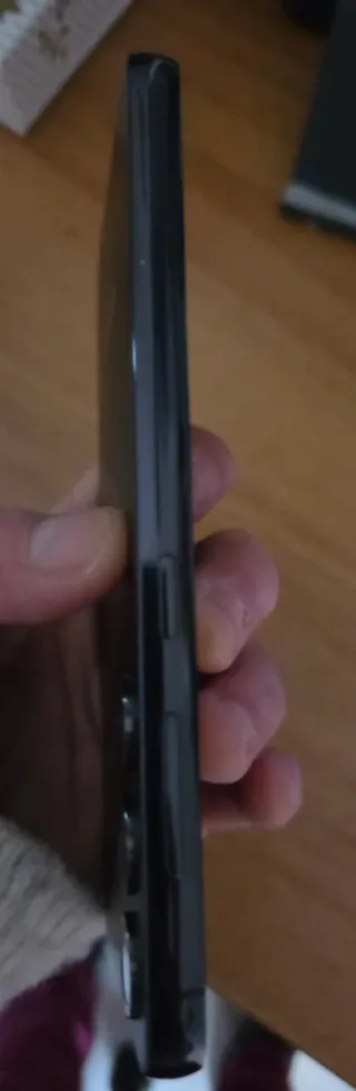 Samsung Galaxy S23 256GB + 4 Cover