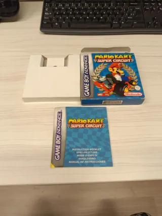 Mario Kart Super Circuit Caja + Manual GBA+ insert