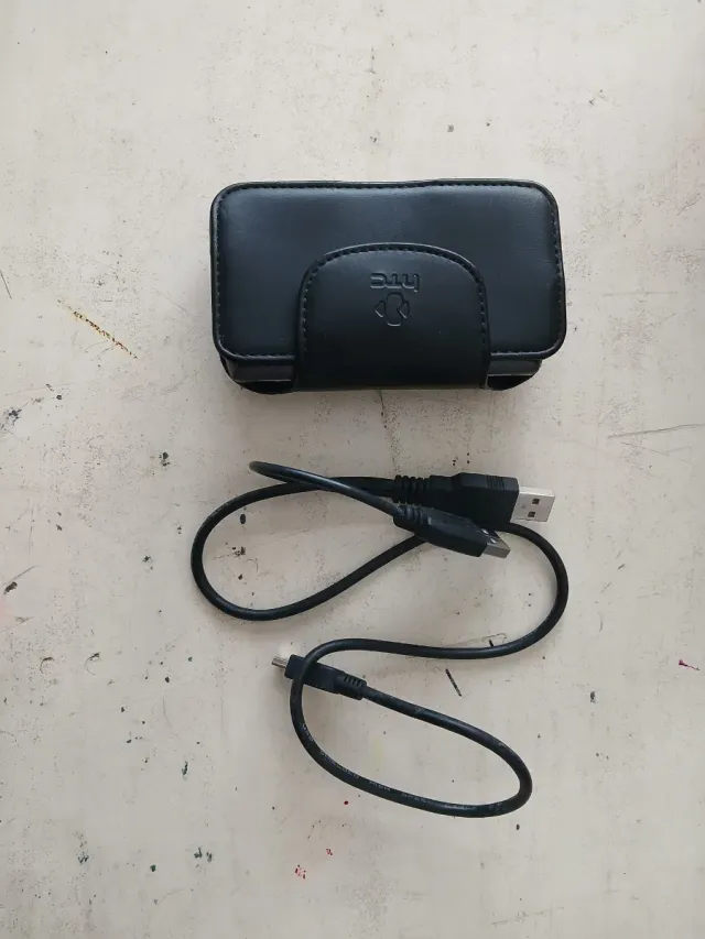 Teléfono HTC  2MP Gris