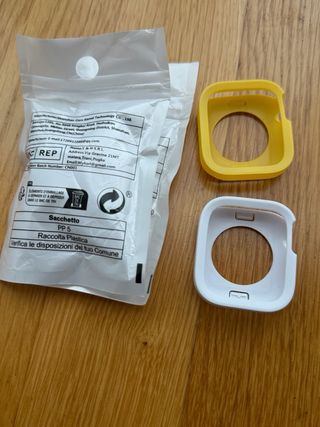 2 Fundas TPU Apple Watch 44-45mm Blancas y Amarill