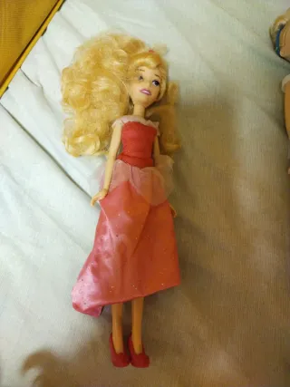 Muñecas tipo Barbie Princesas Disney