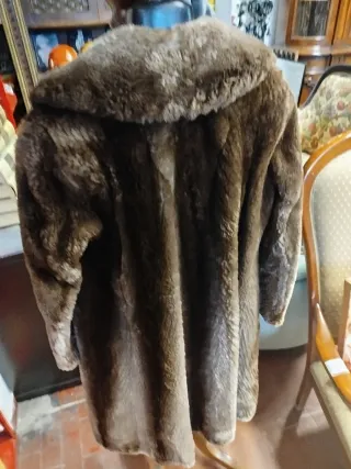 Cappotto in pelliccia di castoro