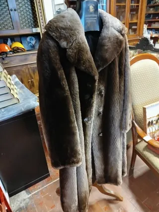 Cappotto in pelliccia di castoro