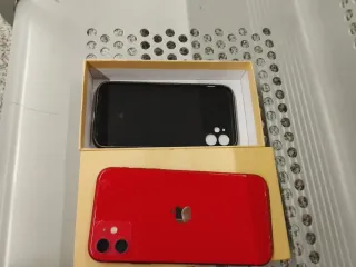 iPhone 11 64GB Rojo 10/10 con funda y cargador