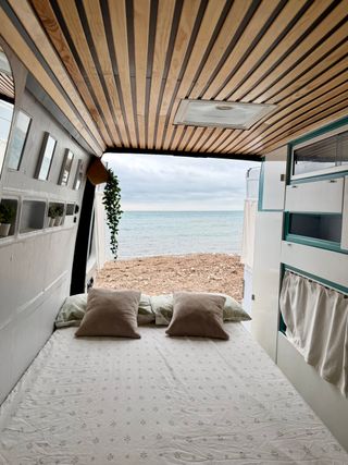 Mercedes Sprinter 311 CDI camperizada y homologada