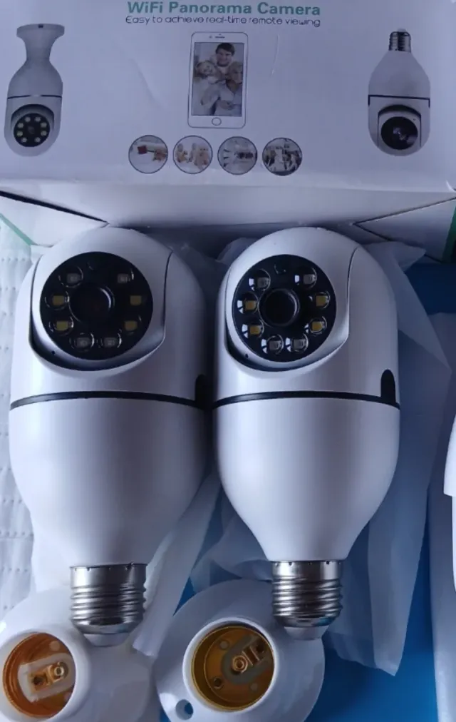 2 Cámaras IP WiFi Conectadas a Móvil